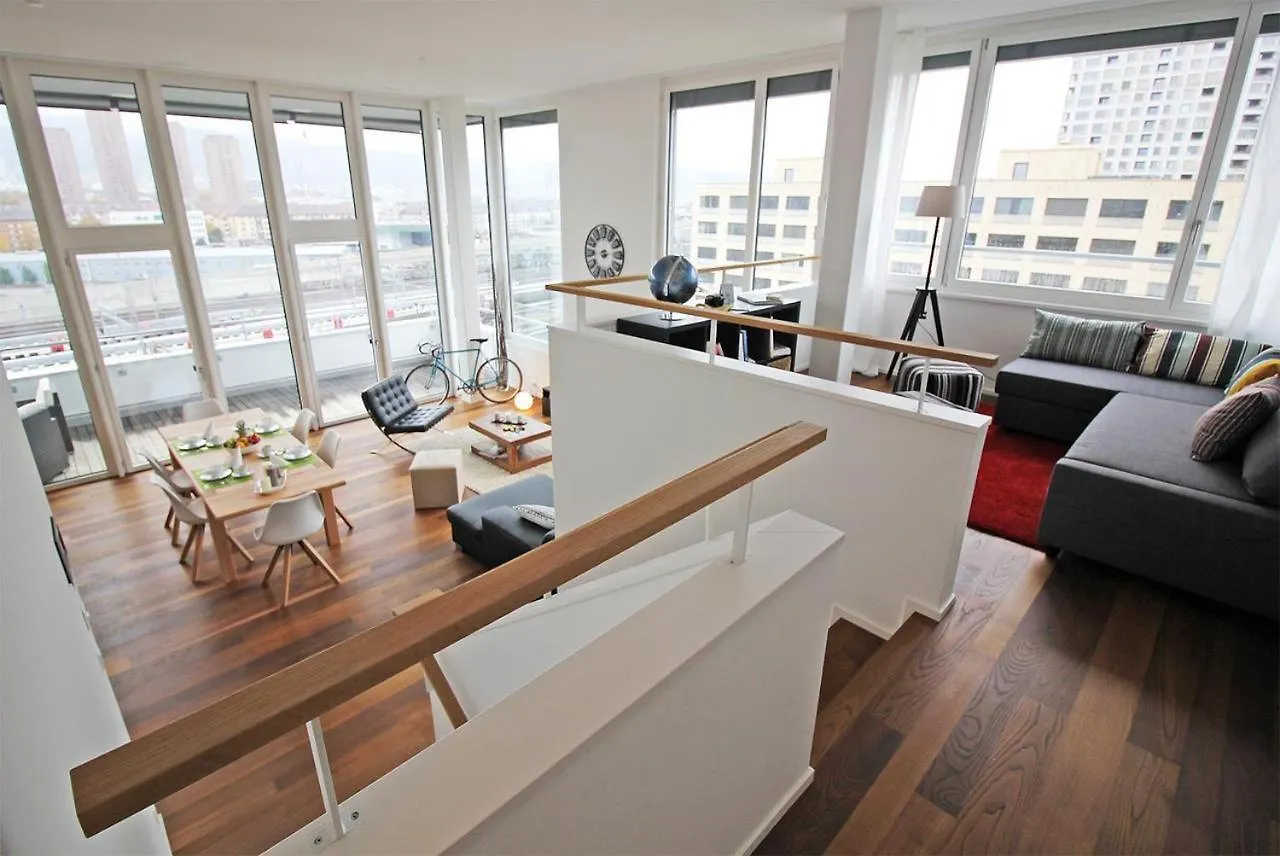 Emplacementdechoix Ac Freeparking Toplocation Zurich 0*,  Switzerland