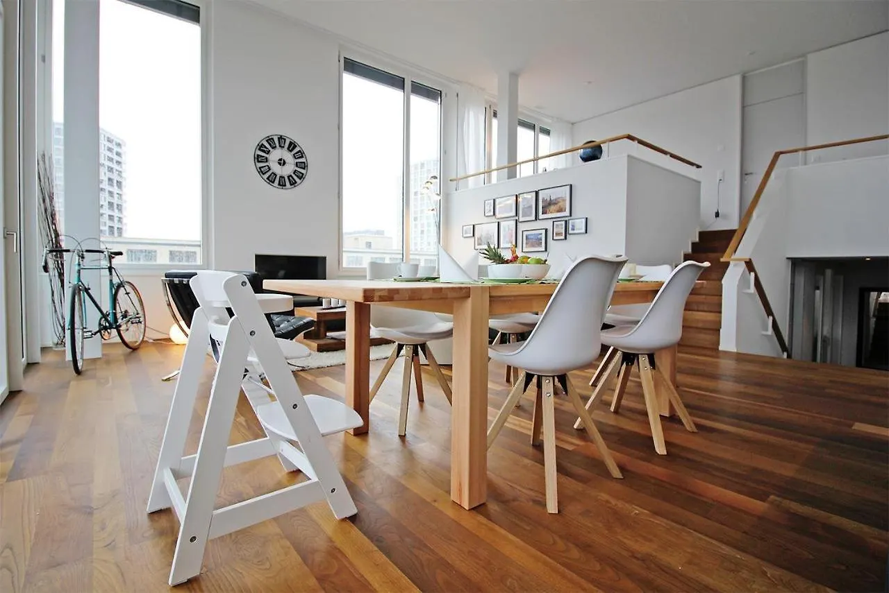Emplacementdechoix Ac Freeparking Toplocation Zurich 0*,  Switzerland